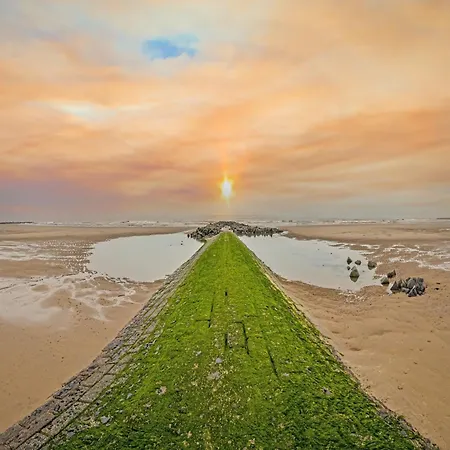 Апартаменты In With Views Миделкерк