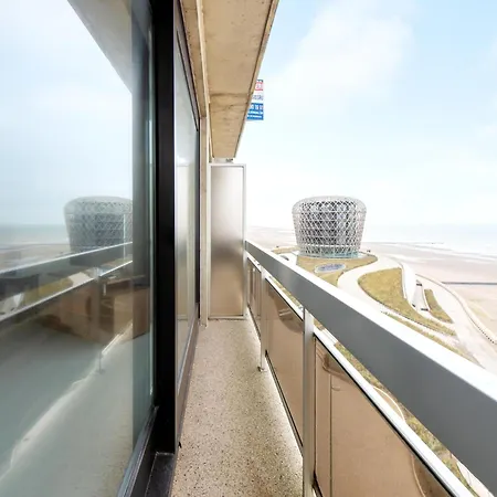 In With Views * Миделкерк